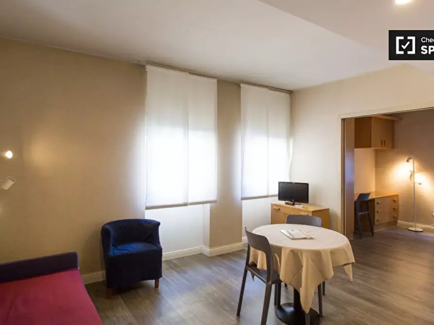 Immagine 5 di Appartamento in affitto  in Via Mosè Bianchi a Milano