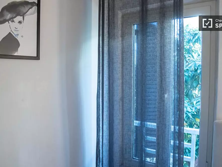 Immagine 9 di Appartamento in affitto  in Via degli Orti della Farnesina a Roma