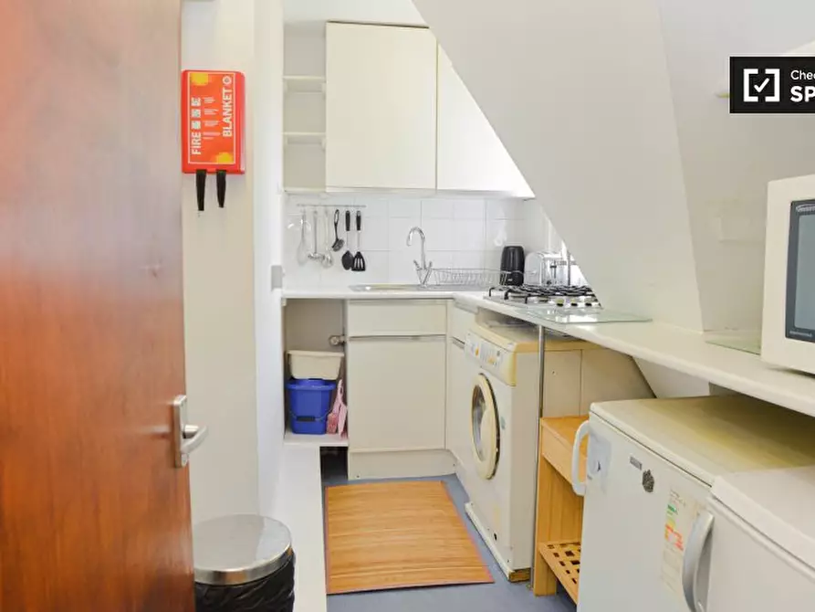 Immagine 6 di Ufficio in affitto  in F2 St Anns Villas a Kensington