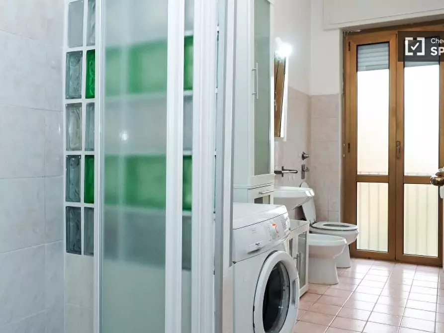 Immagine 5 di Appartamento in affitto  in Via Pietro Thouar a Milano