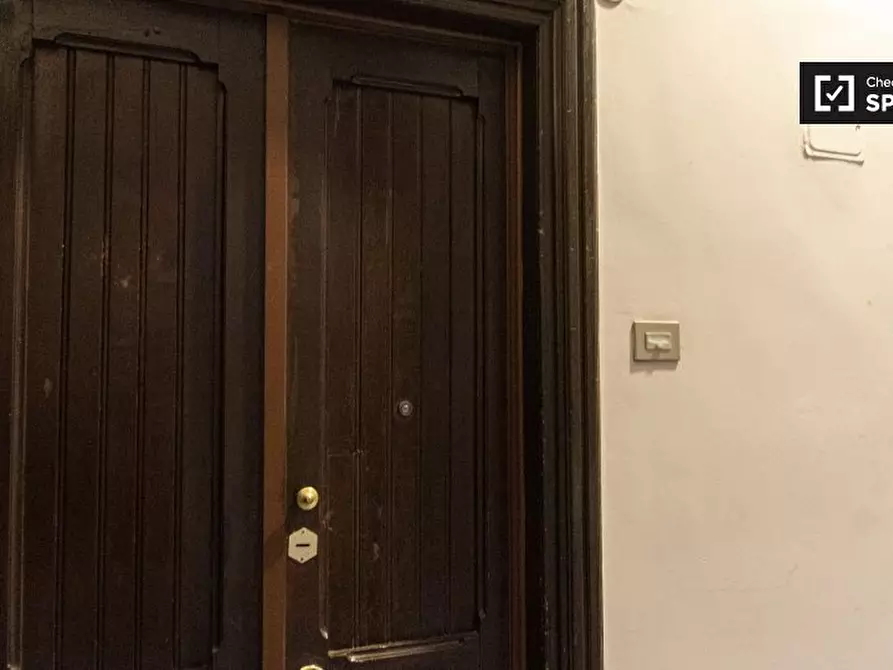 Immagine 9 di Camera condivisa in affitto  in Via Famagosta a Roma