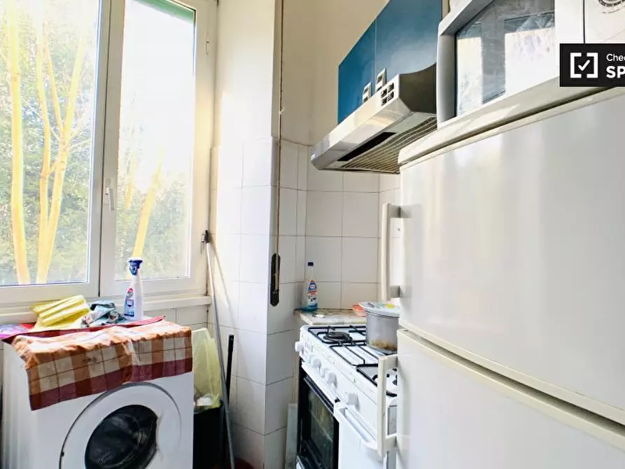 Immagine 11 di Camera condivisa in affitto  in Via Alessandro Cialdi, 00154 Roma RM, Italy a Roma