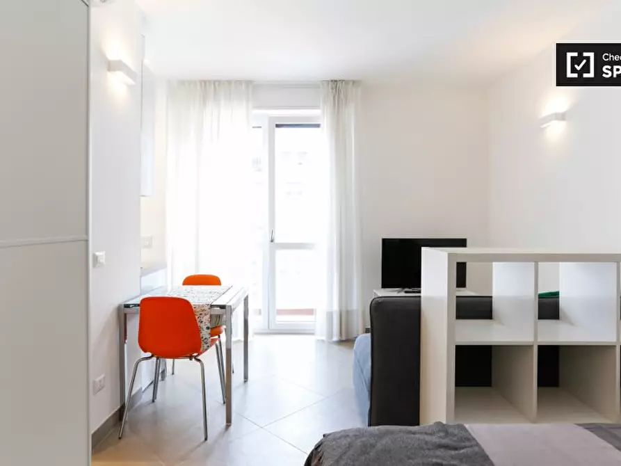 Immagine 3 di Ufficio in affitto  in Via Melchiorre Gioia a Milano