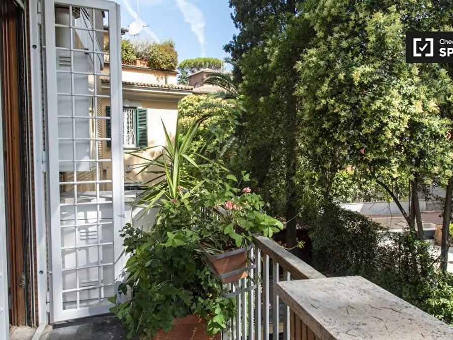Immagine 5 di Appartamento in affitto  in Via Icilio a Roma