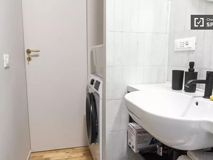 Immagine 4 di Appartamento in affitto  in Via Francesco Passino a Roma