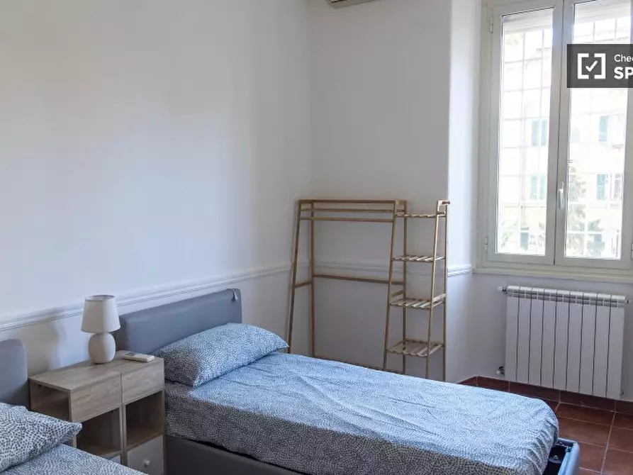 Immagine 9 di Appartamento in affitto  in Largo Magnagrecia a Roma