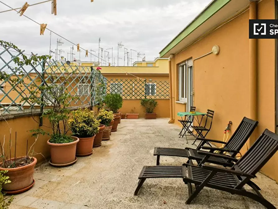 Immagine 10 di Appartamento in affitto  in Via Alessandro Bertolini a Roma