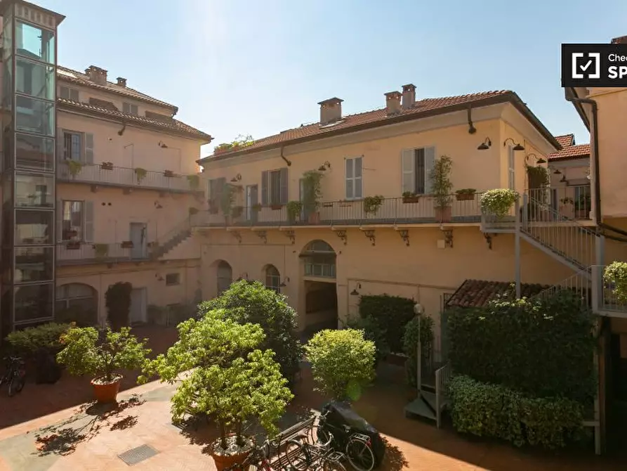 Immagine 19 di Ufficio in affitto  in Via Lodovico Il Moro, 20143 Milano MI, Italy a Milano