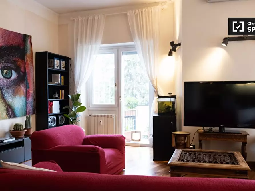 Immagine 17 di Camera condivisa in affitto  in Via Bonaventura Cerretti a Roma