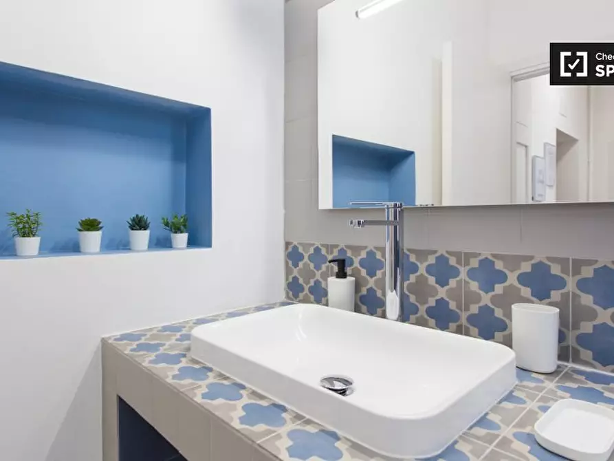 Immagine 13 di Camera condivisa in affitto  in Viale Stelvio a Milano