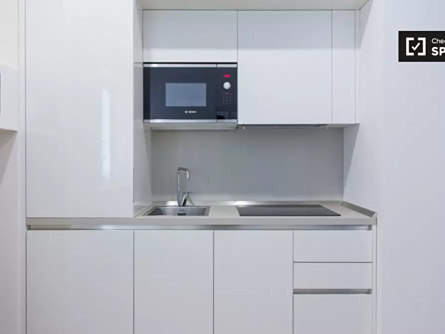 Immagine 6 di Appartamento in affitto  in Via Antonio Canova a Milano