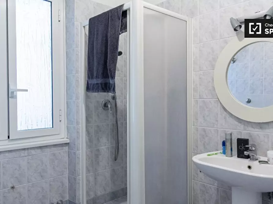 Immagine 13 di Camera condivisa in affitto  in Via Giulio Aristide Sartorio, 00147 Roma RM, Italy a Roma