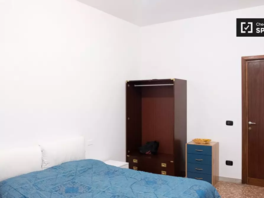 Immagine 4 di Camera condivisa in affitto  in Via Pietro Blaserna a Roma