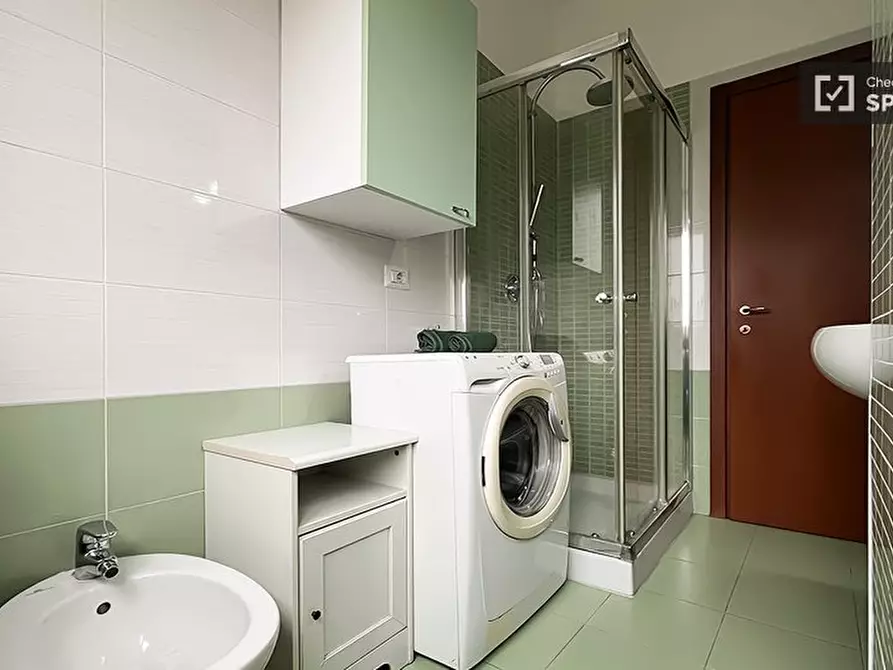 Immagine 16 di Camera condivisa in affitto  in Via Filippo Tajani a Milano