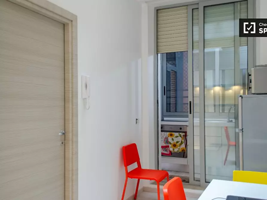 Immagine 2 di Appartamento in affitto  in Via Gregoriana, 00187 Roma RM, Italy a Roma