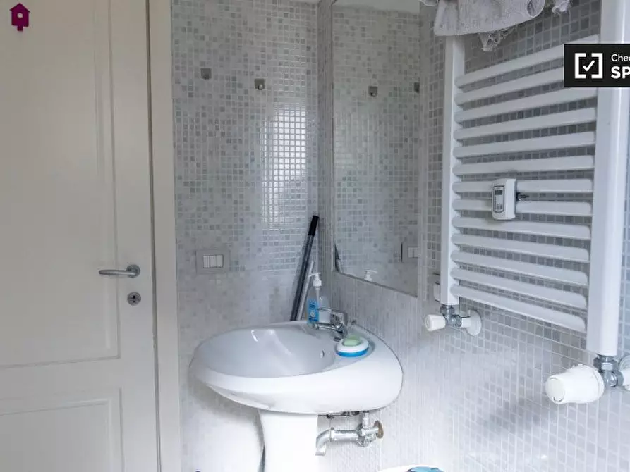 Immagine 14 di Camera condivisa in affitto  in Via Baldassarre Orero, 00159 Roma RM, Italy a Roma