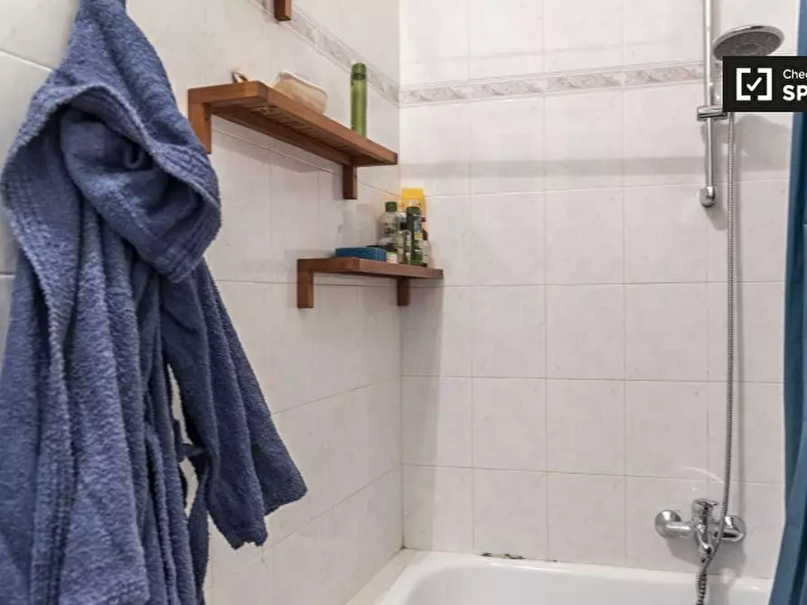 Immagine 15 di Appartamento in affitto  in Viale Giovanni Battista Valente a Roma