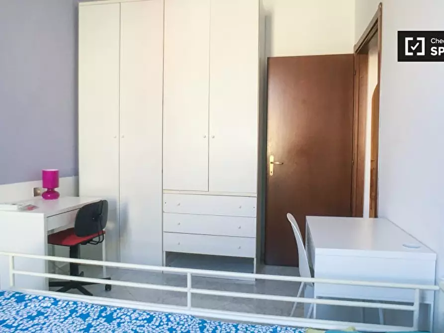 Immagine 4 di Camera condivisa in affitto  in Via Pietro Custodi a Milano