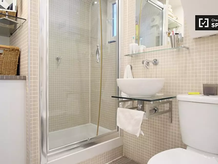 Immagine 10 di Appartamento in affitto  in Rosslyn Hill, Hampstead a Camden Town