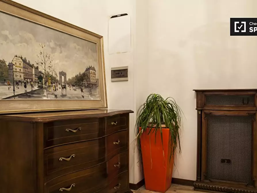 Immagine 15 di Camera condivisa in affitto  in Via Marcantonio Bragadin a Roma