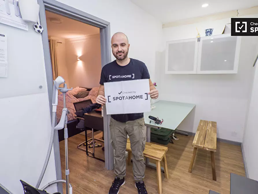 Immagine 9 di Camera condivisa in affitto  in Joshua Street, London E14 0RD a Poplar