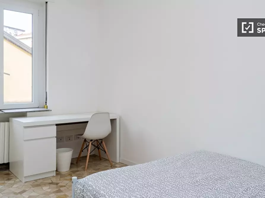 Immagine 3 di Camera condivisa in affitto  in VIa Giulio e Corrado Venini a Milano