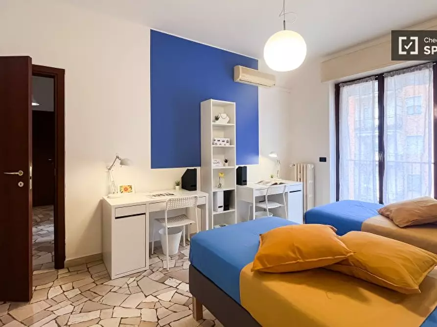 Immagine 1 di Camera condivisa in affitto  in Via Bessarione a Milano