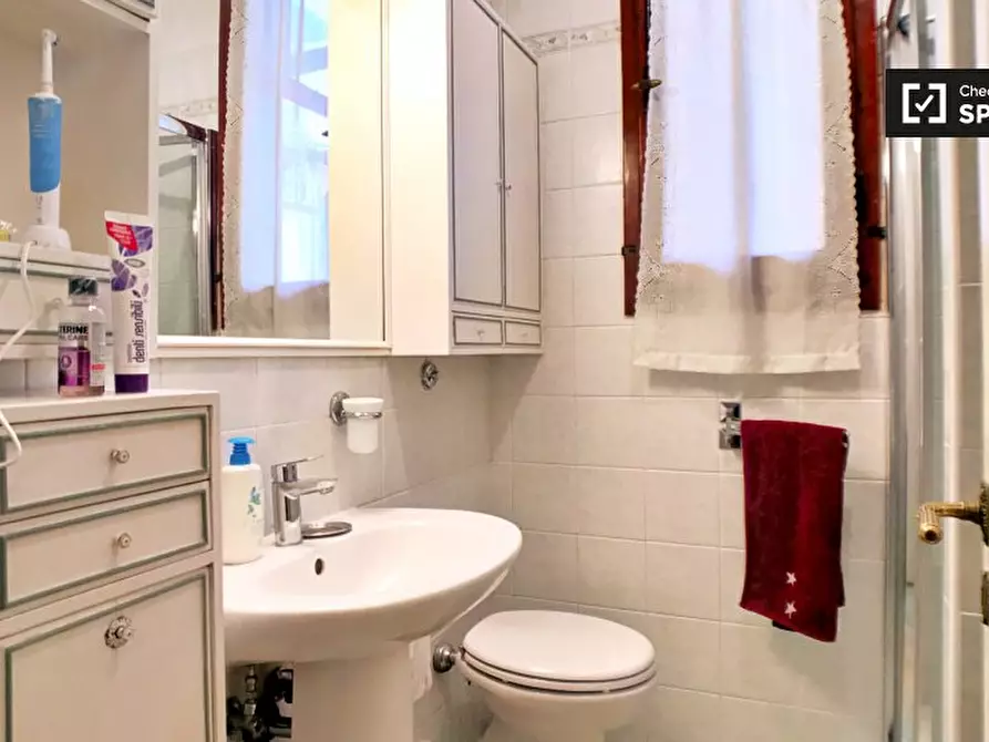 Immagine 9 di Camera condivisa in affitto  in Via Luigi Pulci, 50124 Firenze FI, Italy a Firenze