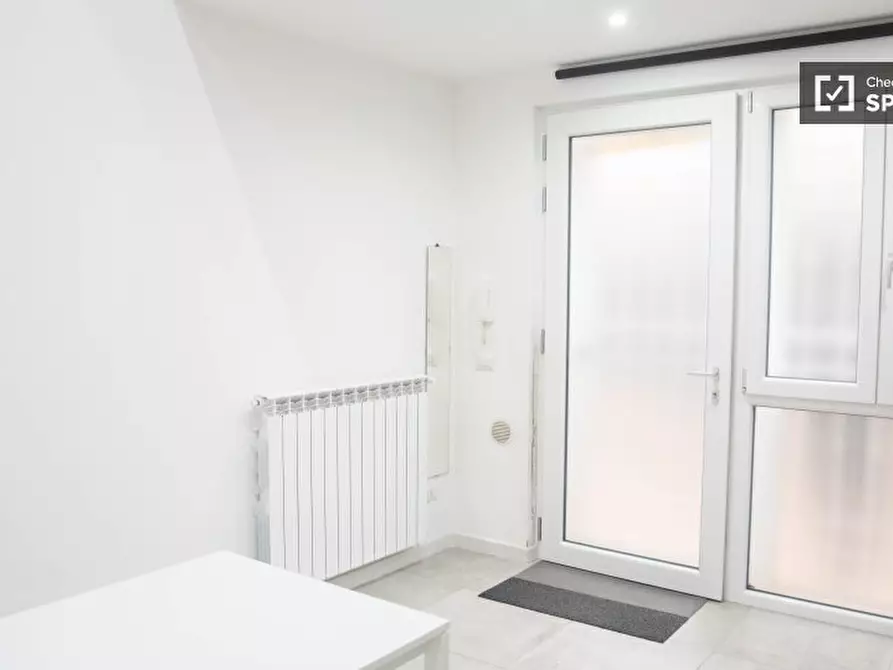 Immagine 11 di Ufficio in affitto  in Via della Pineta Sacchetti a Roma