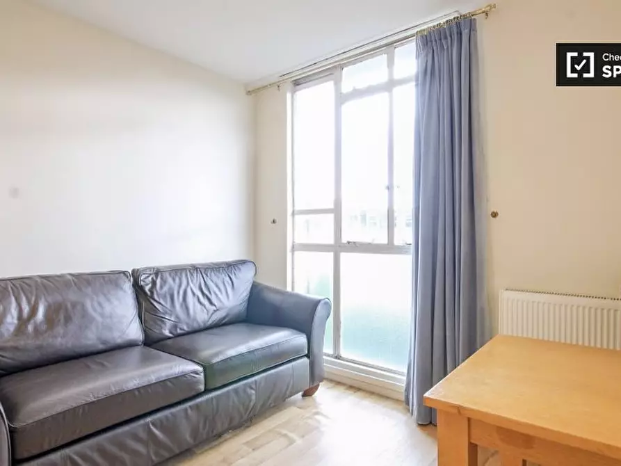 Immagine 15 di Appartamento in affitto  in Winchester House,  Hallfield Estate, a Paddington