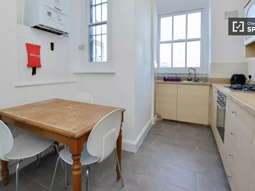 Immagine 12 di Camera condivisa in affitto  in a Whitechapel Rd a Poplar