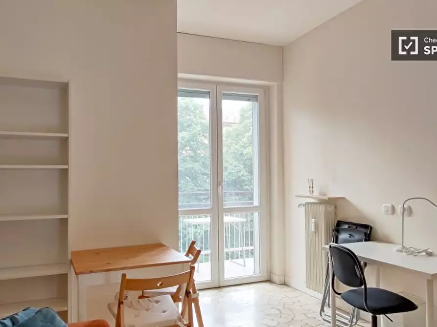 Immagine 8 di Camera condivisa in affitto  in Via Nicola Palmieri a Milano