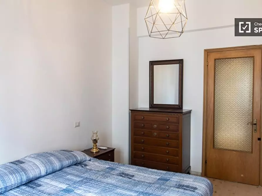 Immagine 9 di Appartamento in affitto  in Viale Telese a Roma