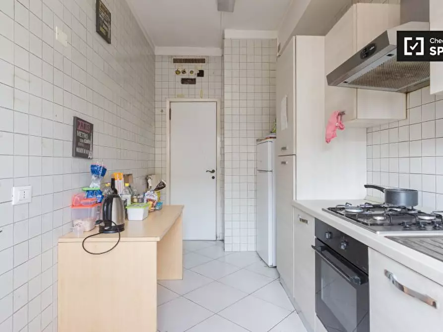 Immagine 19 di Camera condivisa in affitto  in Via Giovanni Segantini a Milano