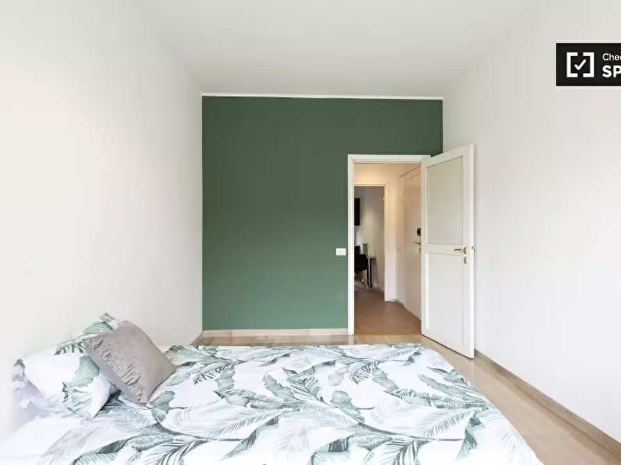 Immagine 2 di Camera condivisa in affitto  in Via Leopoldo Cicognara a Milano