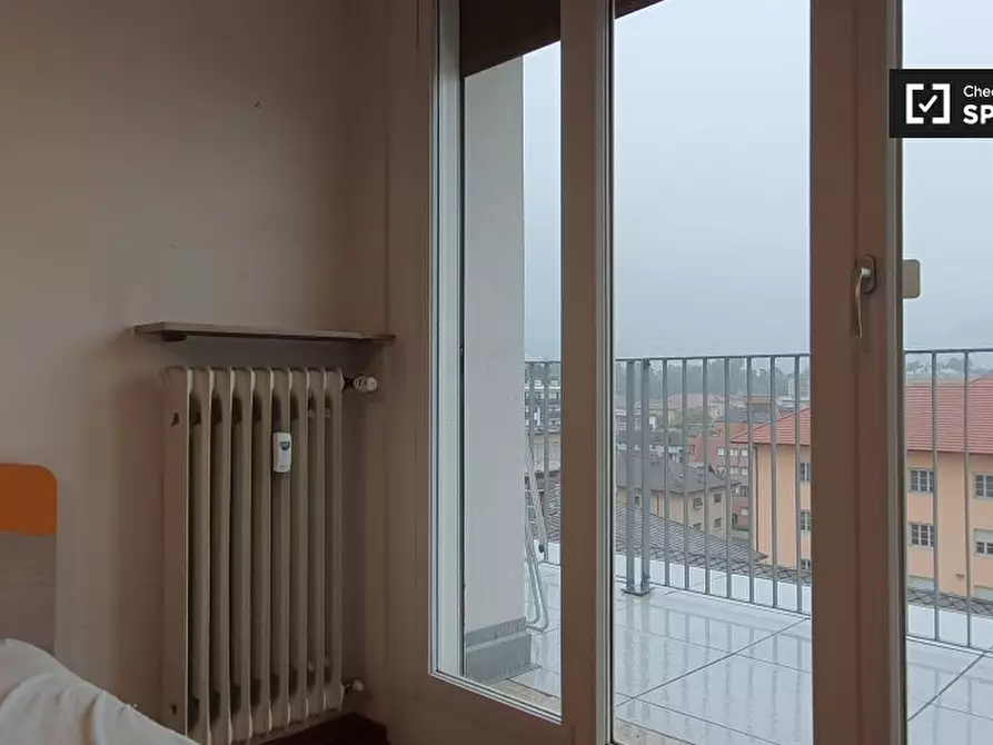 Immagine 3 di Camera condivisa in affitto  in Via Fratelli Perini a Trento