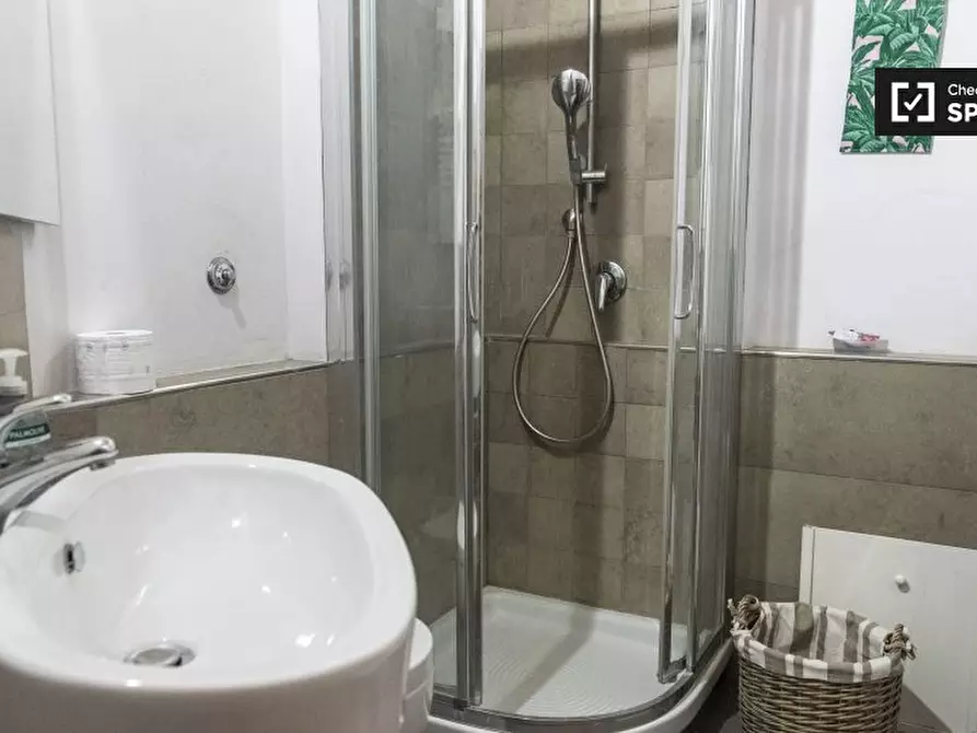 Immagine 5 di Appartamento in affitto  in Via dei Gigli d'Oro a Roma