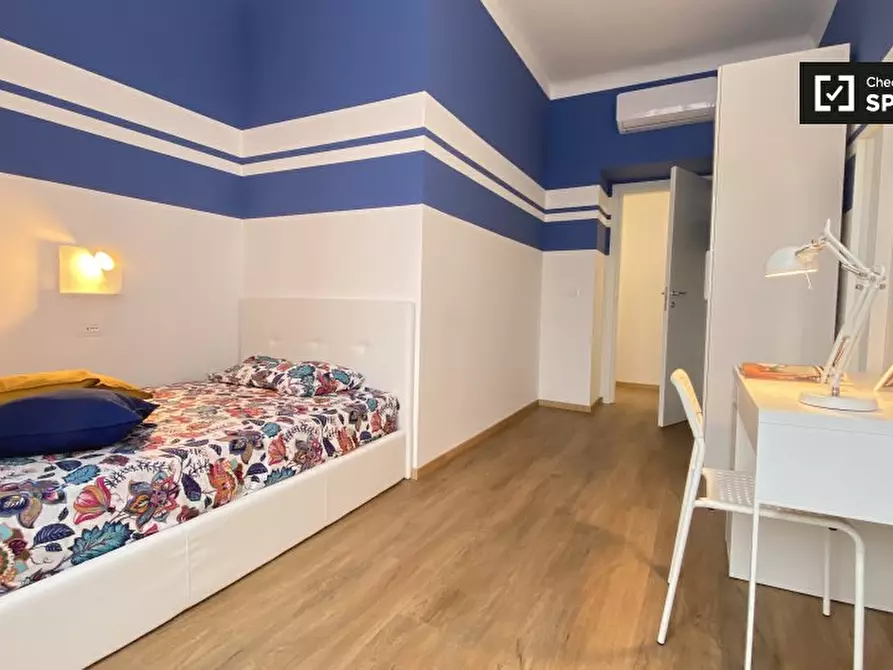 Immagine 3 di Camera condivisa in affitto  in P.za XXV Aprile a Milano