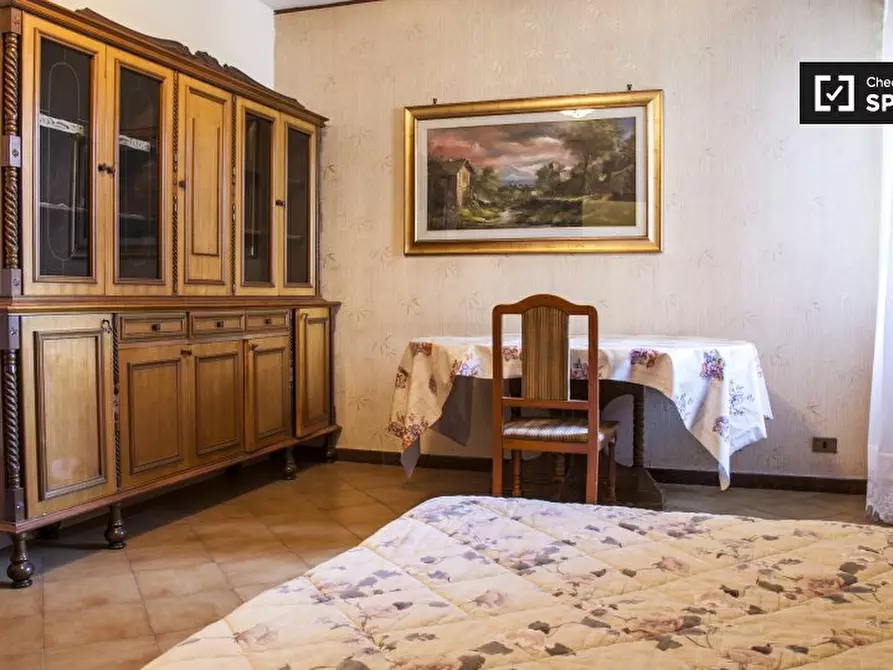 Immagine 4 di Camera condivisa in affitto  in Via Santa Domenica Talao a Roma