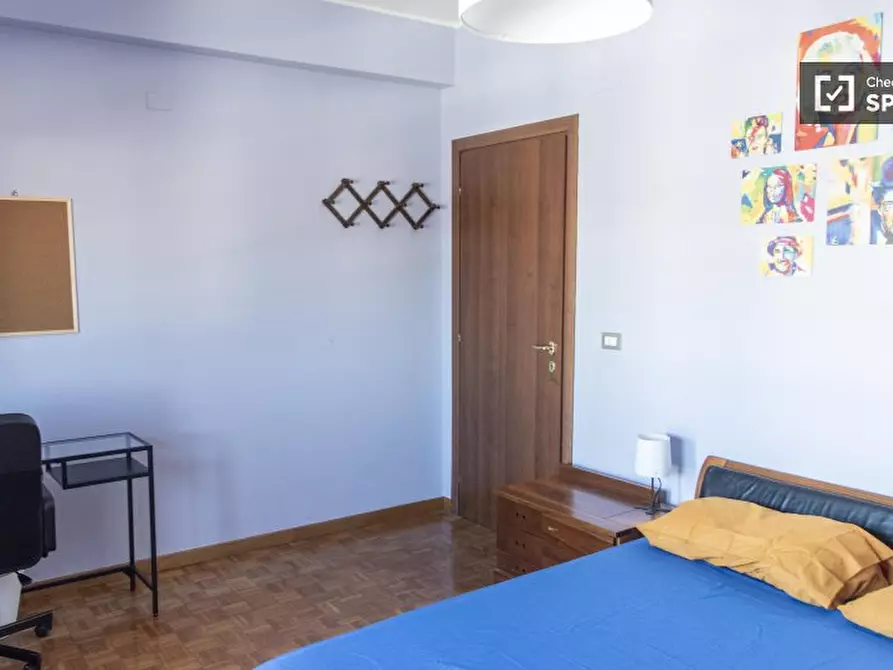 Immagine 4 di Camera condivisa in affitto  in Via Padre Semeria a Roma