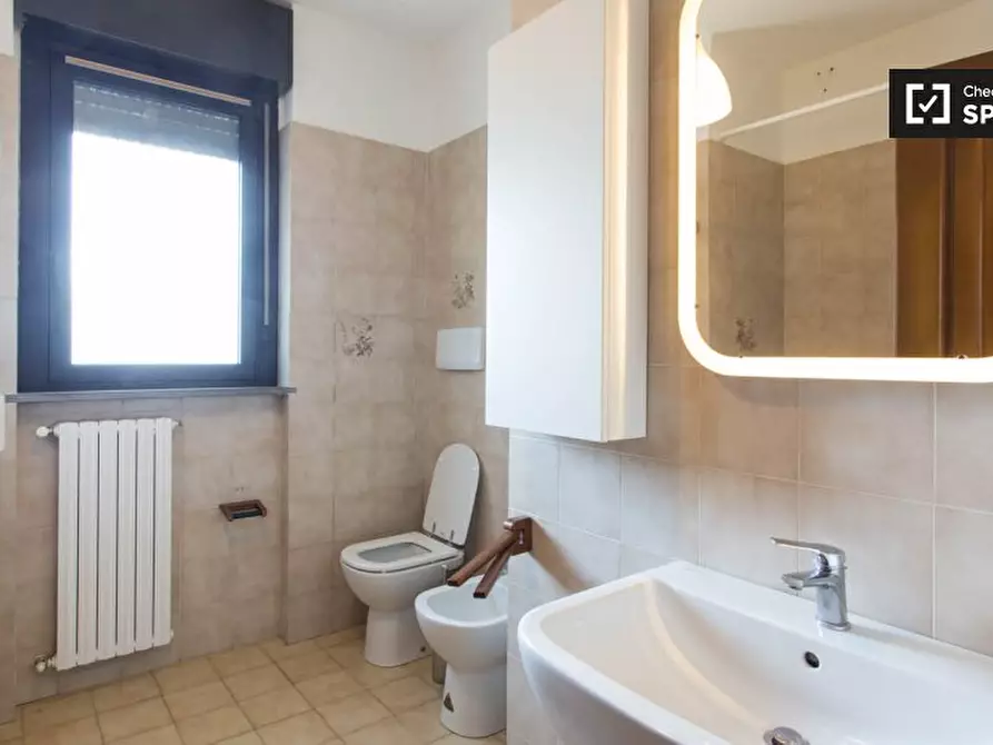 Immagine 19 di Camera condivisa in affitto  in Via Tertulliano a Milano