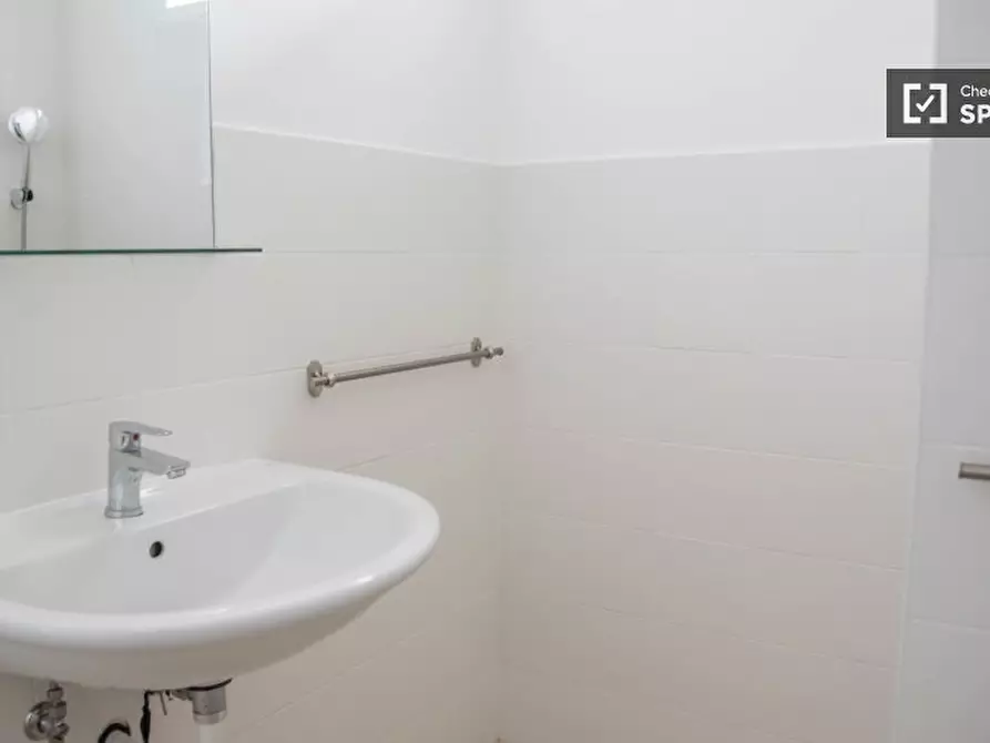 Immagine 8 di Appartamento in affitto  in Via degli Ortaggi a Roma