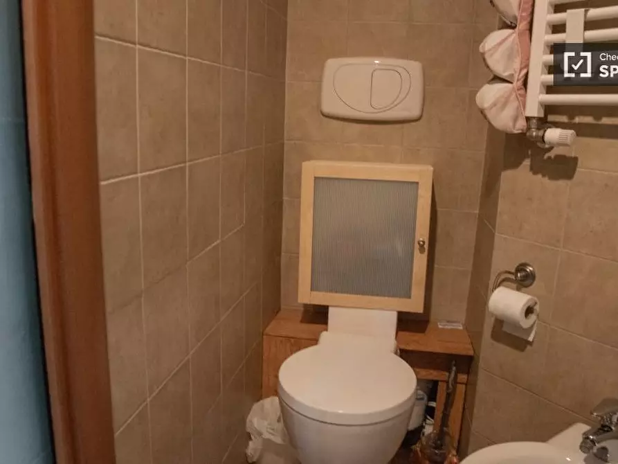 Immagine 10 di Appartamento in affitto  in Via Casalmonferrato a Roma