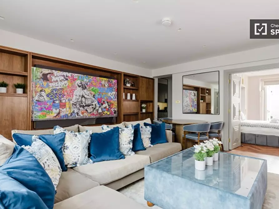 Immagine 4 di Appartamento in affitto  in Palace Gardens Terrace a Kensington