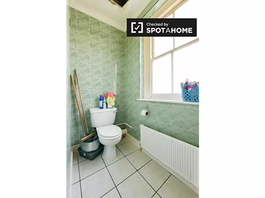 Immagine 10 di Camera condivisa in affitto  in Green Lanes, Harringay, London N4 1DA, UK a Hackney