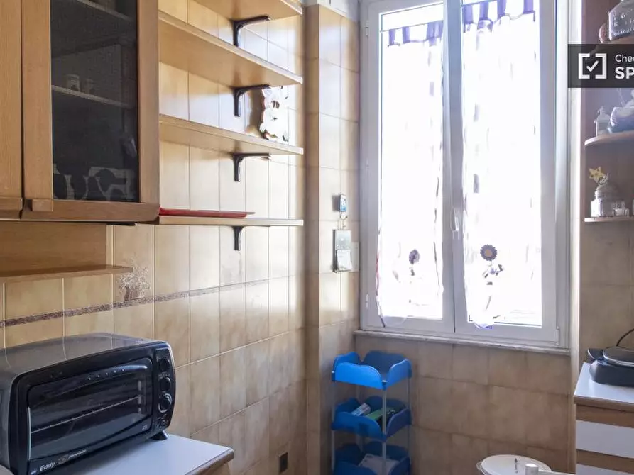 Immagine 14 di Appartamento in affitto  in Via Lavinio a Roma