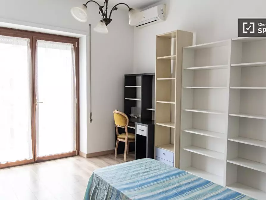 Immagine 14 di Appartamento in affitto  in Via S. Fulgenzio a Roma