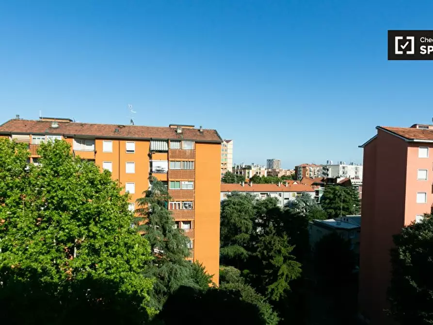 Immagine 6 di Camera condivisa in affitto  in Via Val di Bondo Milano MI, Italy a Milano