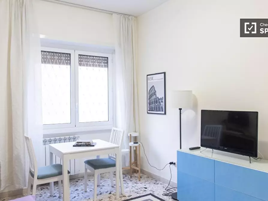 Immagine 1 di Appartamento in affitto  in Via Felice Poggi a Roma