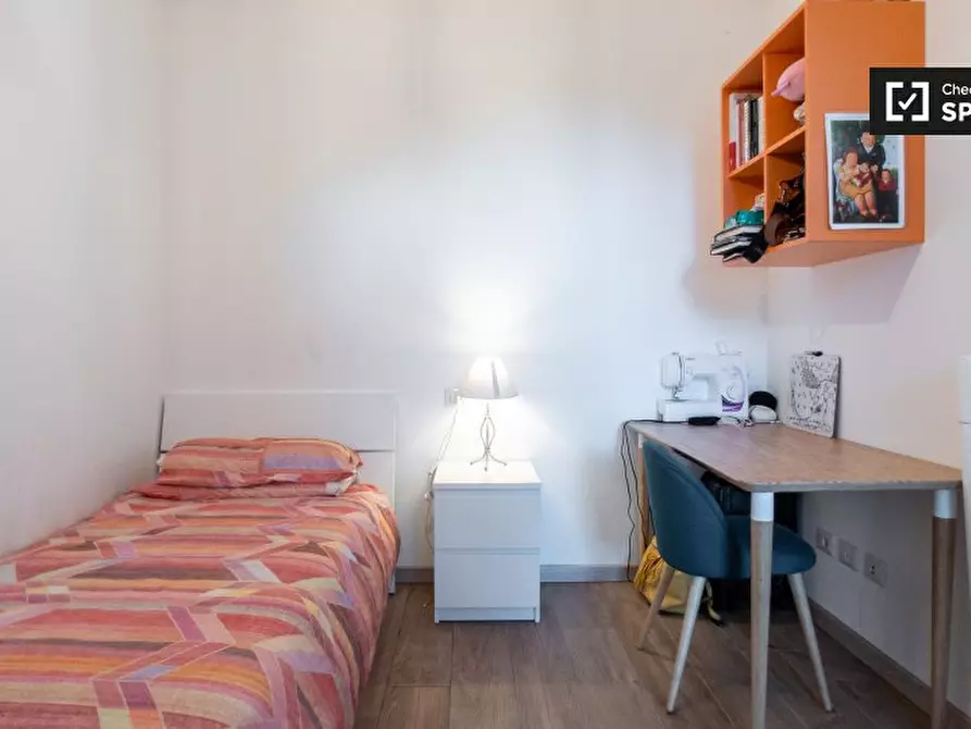 Immagine 2 di Camera condivisa in affitto  in Via Risorgimento, 11, 20093 Cologno Monzese MI, Italy a Cologno Monzese